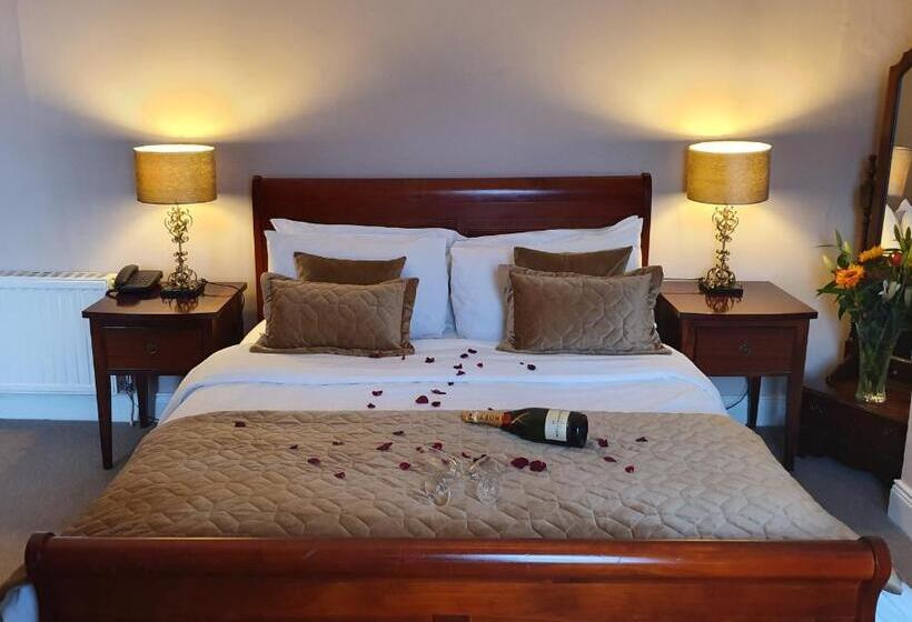 חדר קלאסי מיטת קינג סייז, Uppercross House