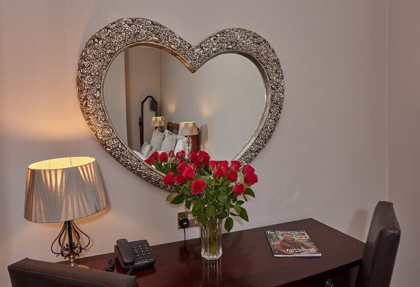 חדר קלאסי מיטת קינג סייז, Uppercross House