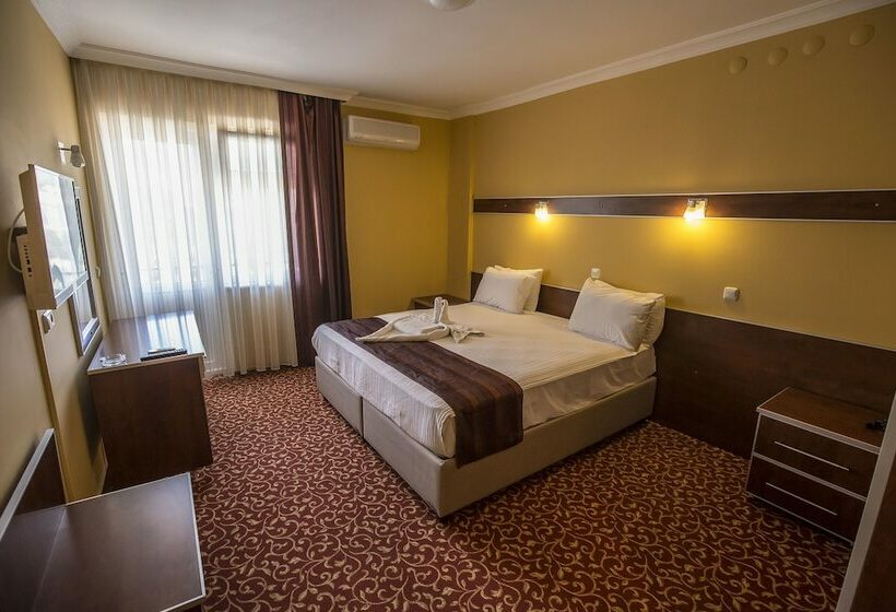 חדר סטנדרט, Arteka