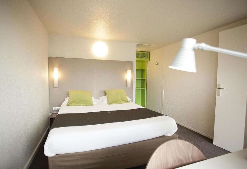 Номер Стандарт, Campanile Evry Est Saint Germain Les Corbeil