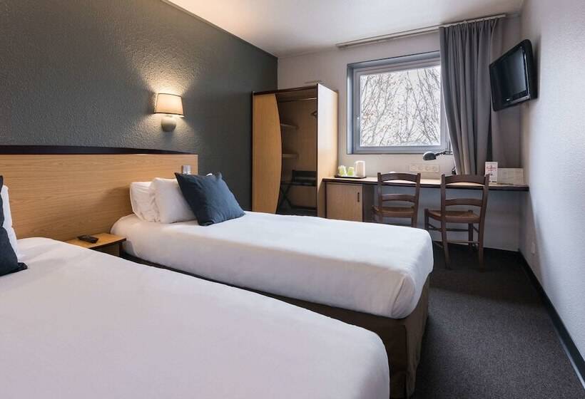 Номер Стандарт, Ibis Styles Paris Saint Denis Pleyel