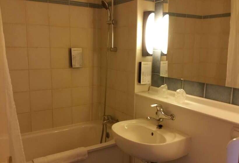 غرفة قياسية, Campanile Rodez