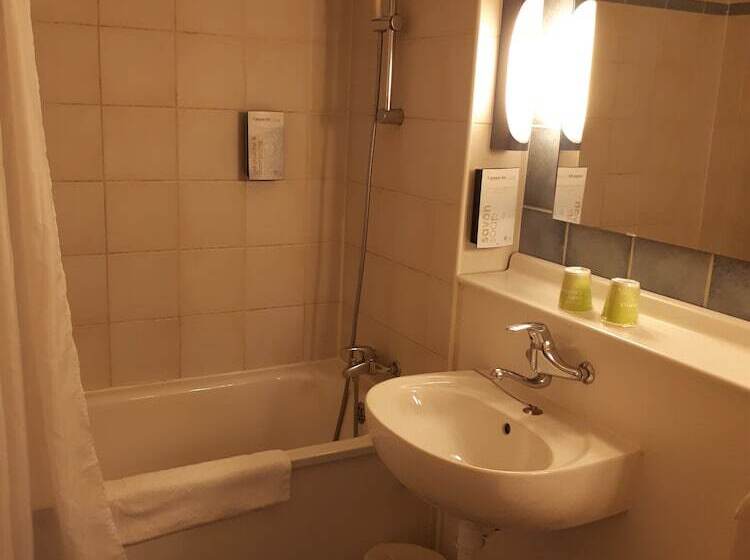 غرفة قياسية, Campanile Rodez