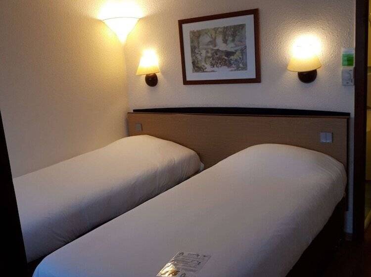 غرفة قياسية سرير مزدوج, Campanile Rodez