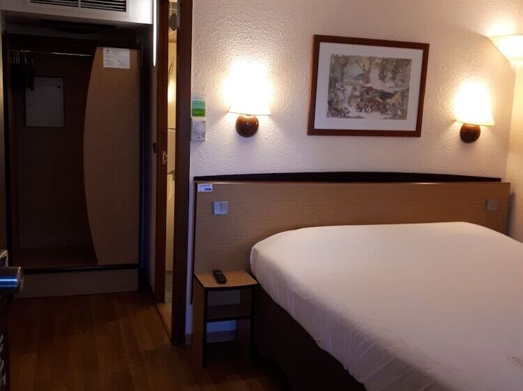 غرفة قياسية سرير مزدوج, Campanile Rodez