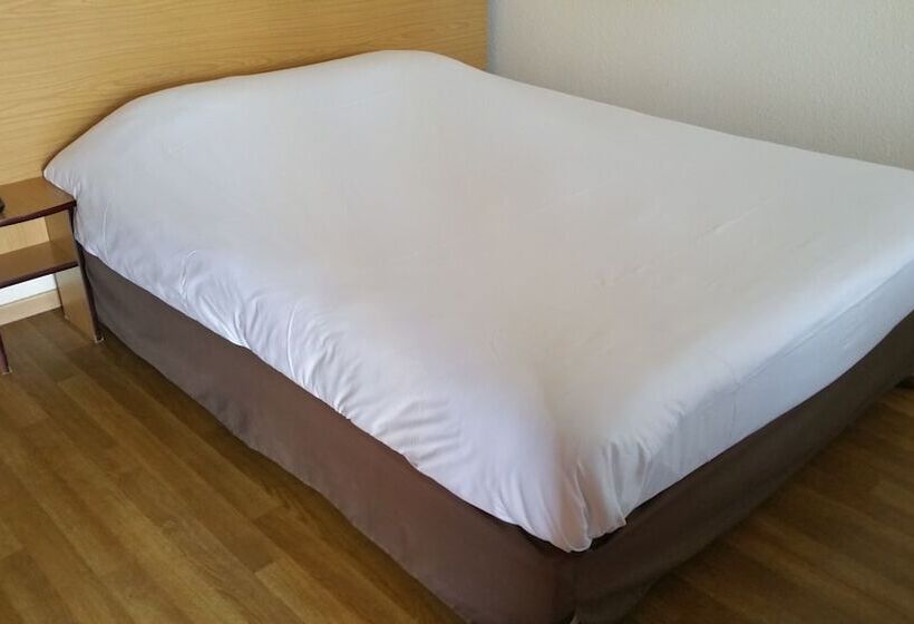 غرفة قياسية سرير مزدوج, Campanile Rodez