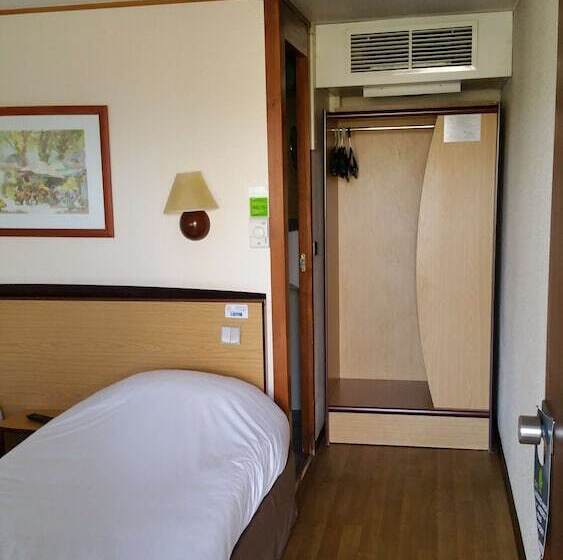 غرفة قياسية, Campanile Rodez