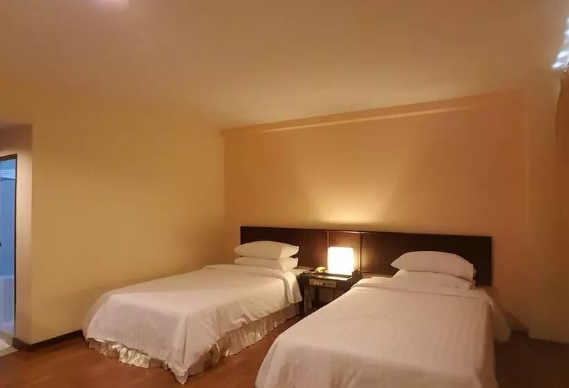 اتاق سوپریور, Dusit