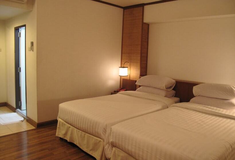 Номер Deluxe, Dusit