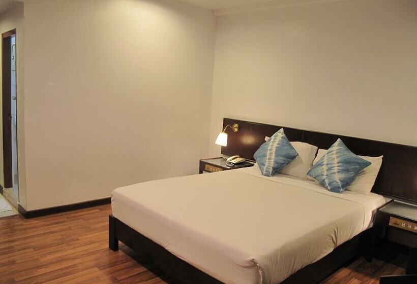 Номер Стандарт, Dusit