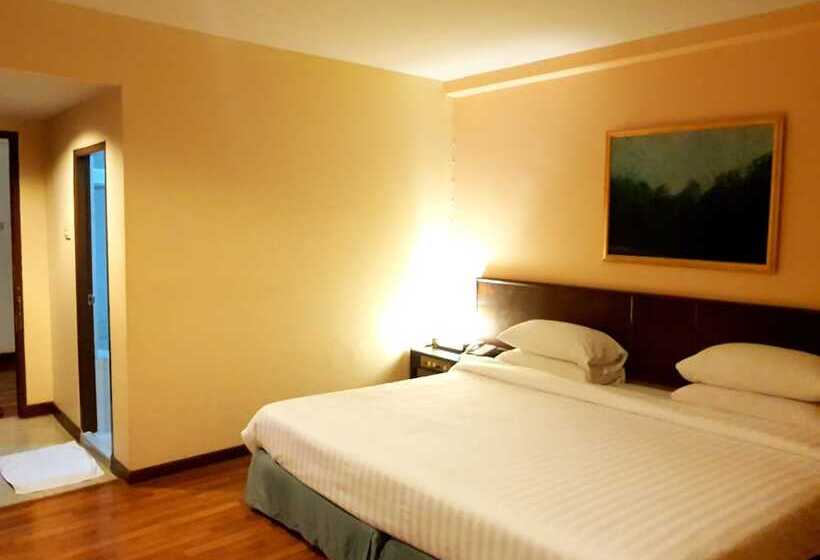 Номер Superior, Dusit