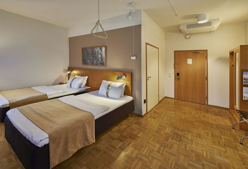 身障者適用スタンダードルーム, Holiday Inn Helsinki Vantaa Airport, An Ihg