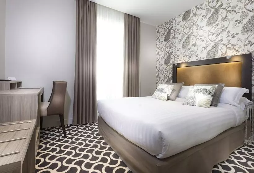 اتاق راحتی, Hôtel International Paris