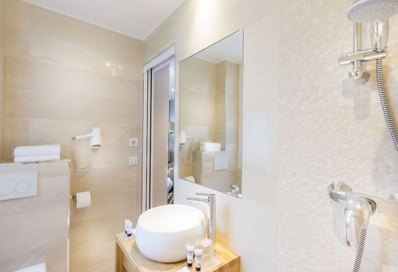 スーペリアールーム, Hôtel International Paris