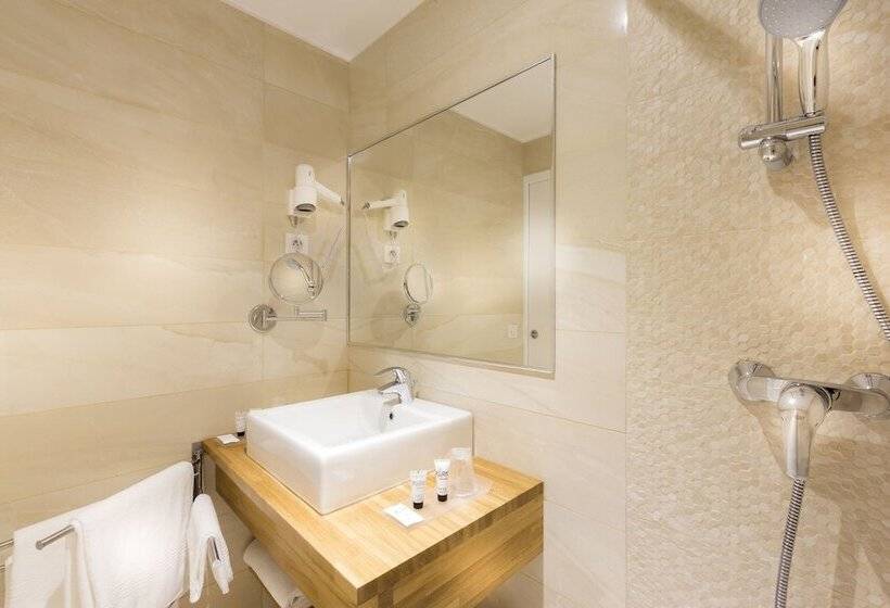 プレステージルーム, Hôtel International Paris