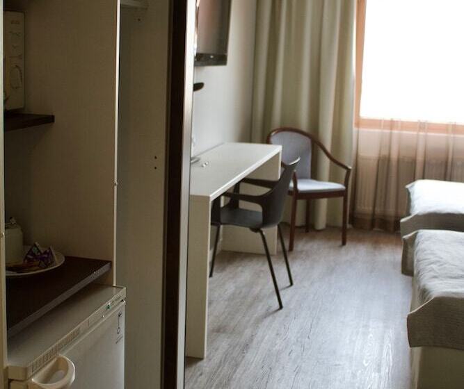 スタンダードルーム, Kauppi