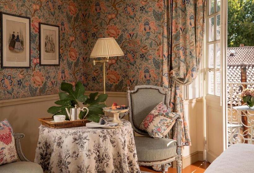 اتاق لوکس, La Mirande