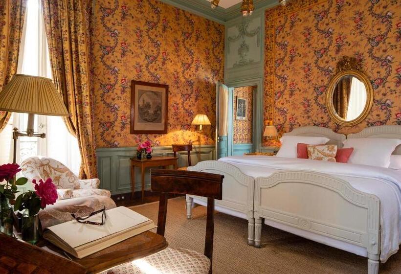 اتاق لوکس, La Mirande