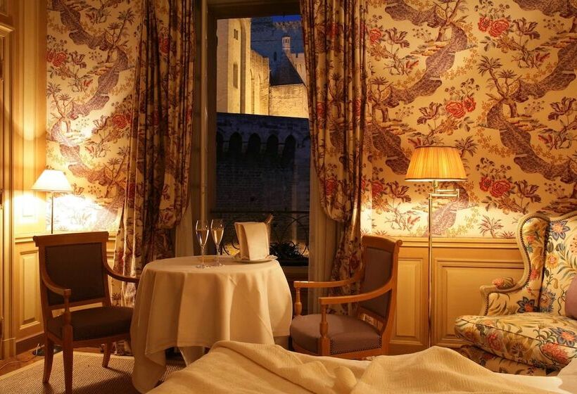 اتاق لوکس, La Mirande