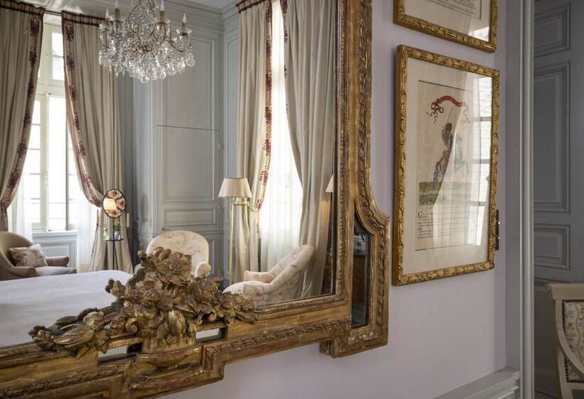 سوییت, La Mirande