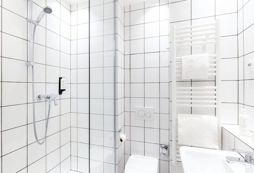 غرفة كلوب, Libertel Austerlitz Jardin Des Plantes