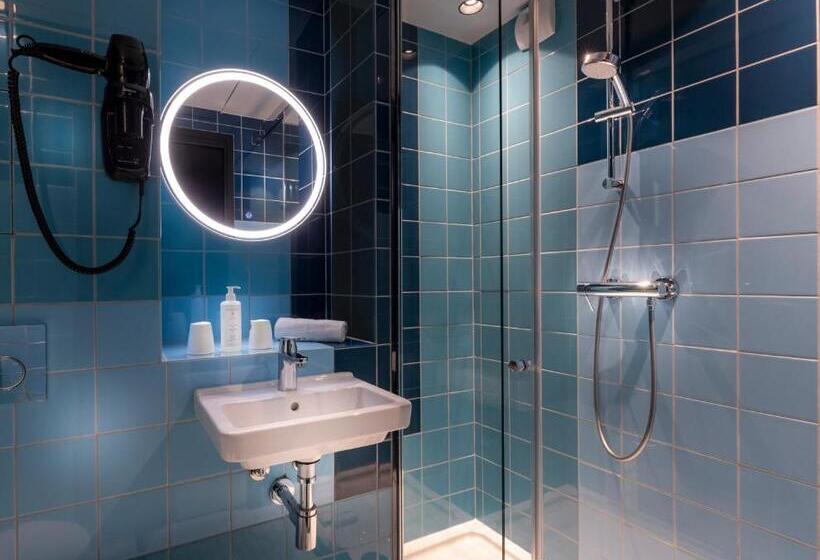 غرفة كلوب, Libertel Canal Saint Martin