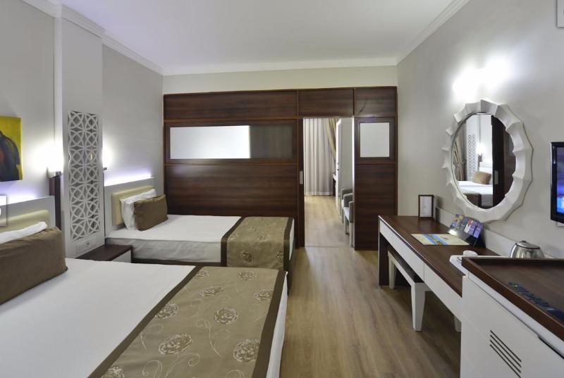 Семейный Номер с Койками, Linda Resort