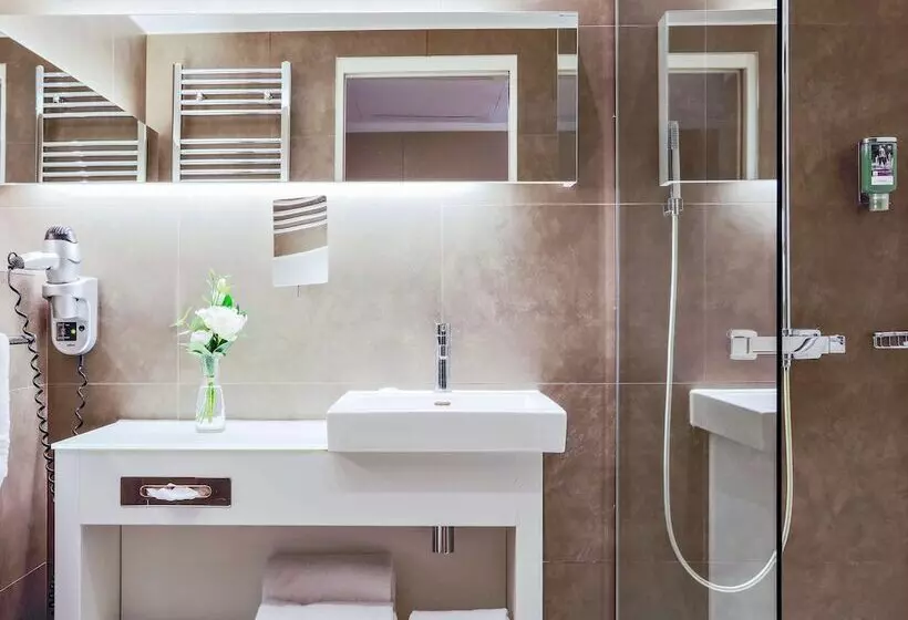 اتاق کلاسیک, Mercure Paris Vaugirard Porte De Versailles