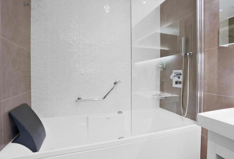 سوئیت با تخت بزرگ, Mercure Paris Vaugirard Porte De Versailles