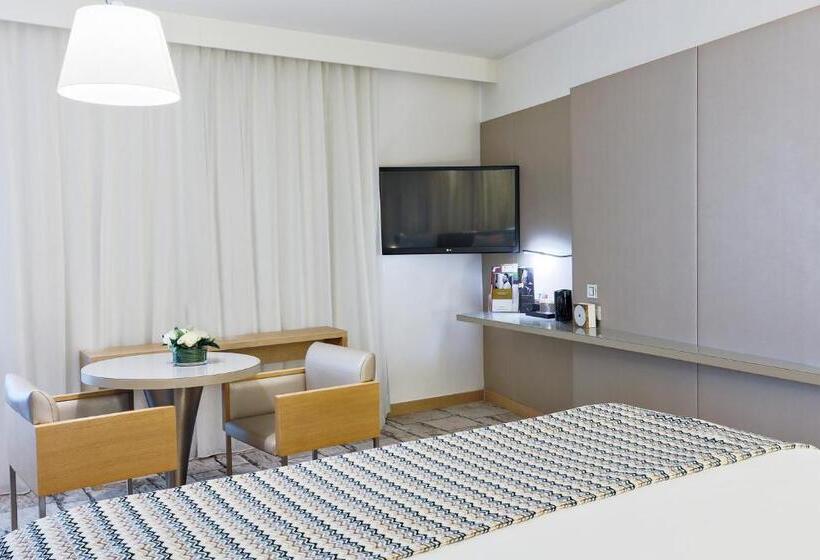 سوئیت با تخت بزرگ, Mercure Paris Vaugirard Porte De Versailles