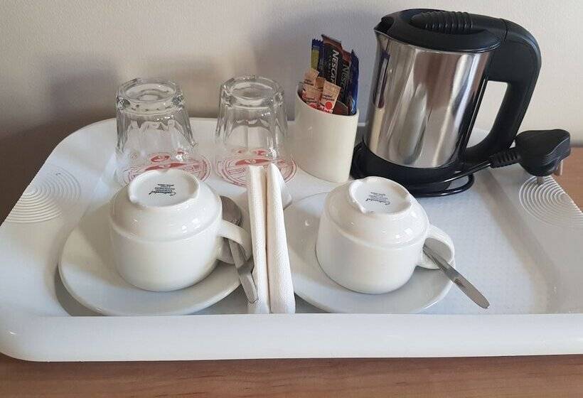 Номер Стандарт, Parliament