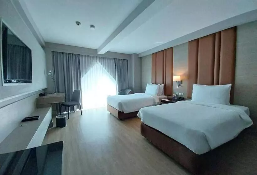 اتاق کلاب, Ramada By Wyndham Bangkok Sukhumvit 11
