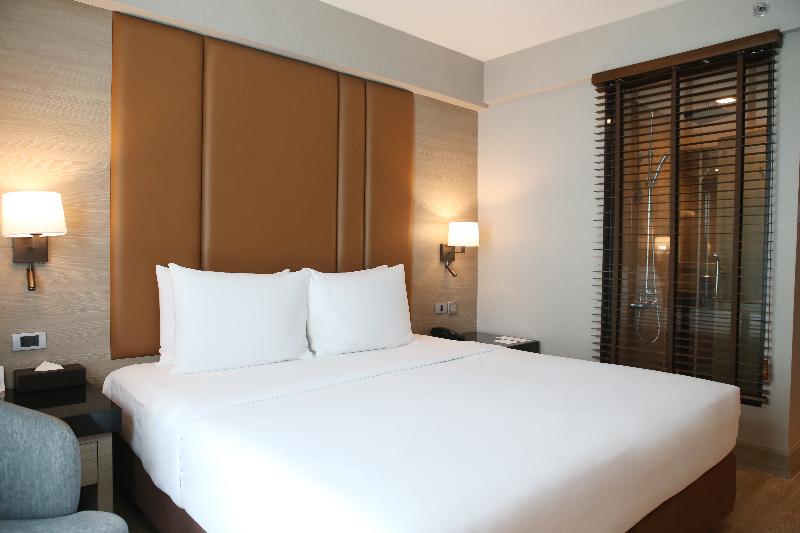 اتاق کلاب, Ramada By Wyndham Bangkok Sukhumvit 11