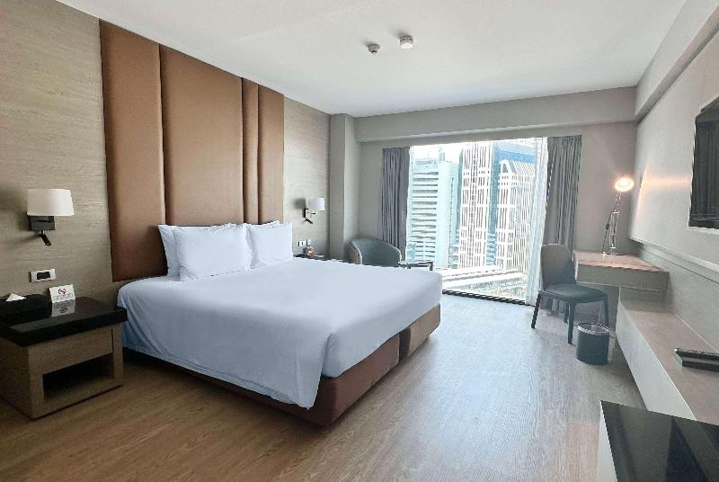 سوئیت اجرایی با تخت کینگ, Ramada By Wyndham Bangkok Sukhumvit 11