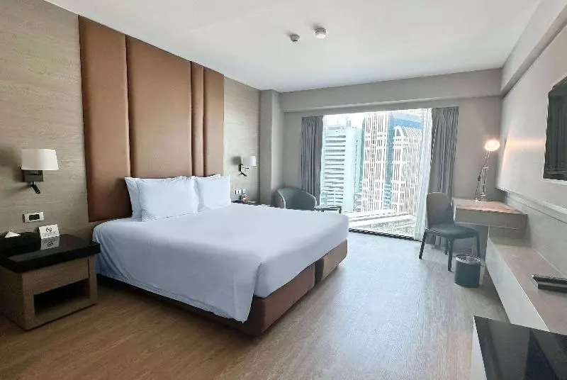 سوئیت اجرایی با تخت کینگ, Ramada By Wyndham Bangkok Sukhumvit 11