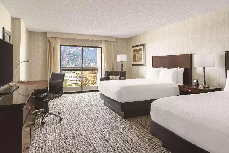اتاق اجرایی با تخت بزرگ, Ramada By Wyndham Bangkok Sukhumvit 11
