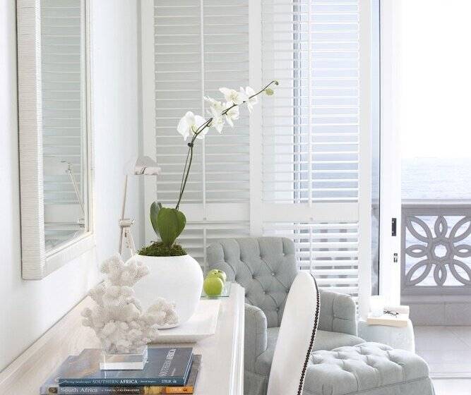 디럭스 룸 바다 전망, The Oyster Box