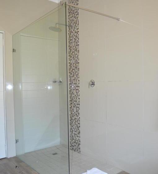 سوییت خانوادگی, The Wilderness