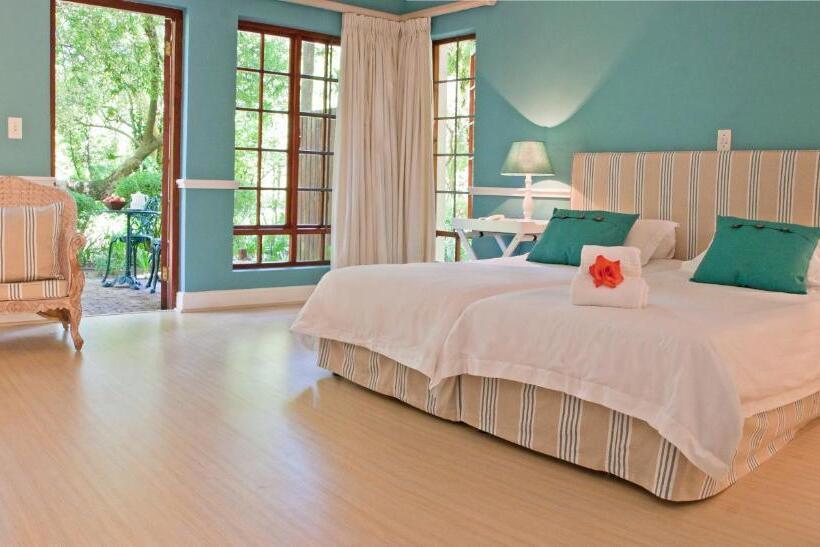 غرفة كلاسيكية, Willowbrook Country House