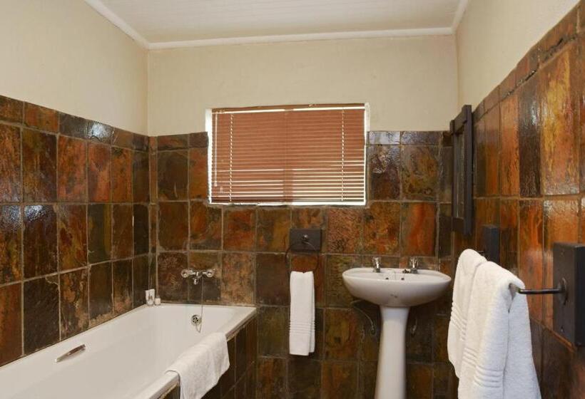 スタンダードルーム, Shangri La Country Hotel & Spa