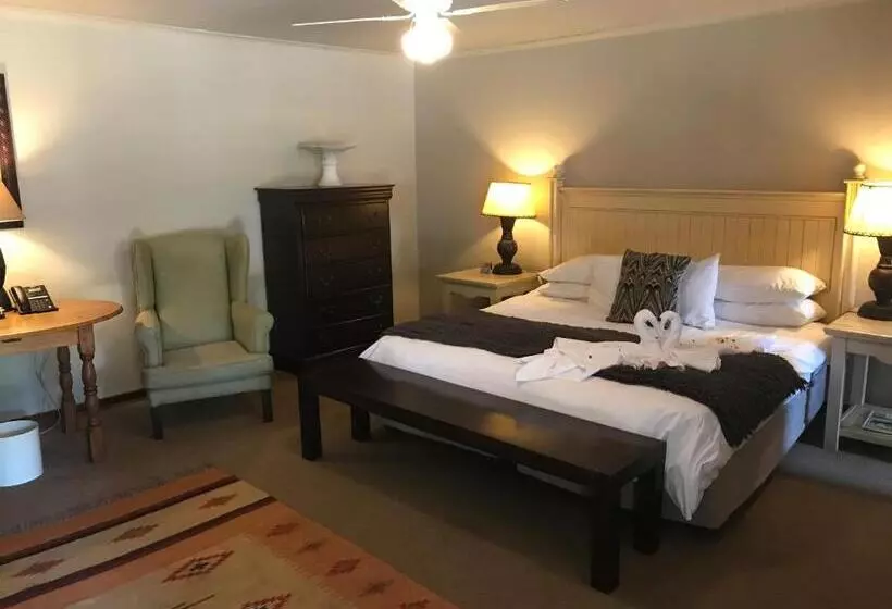 エクゼクティブルーム, Shangri La Country Hotel & Spa
