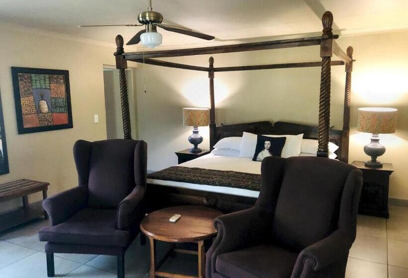 エクゼクティブルーム, Shangri La Country Hotel & Spa