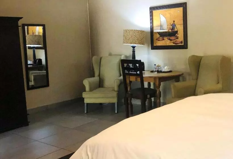 エクゼクティブルーム, Shangri La Country Hotel & Spa
