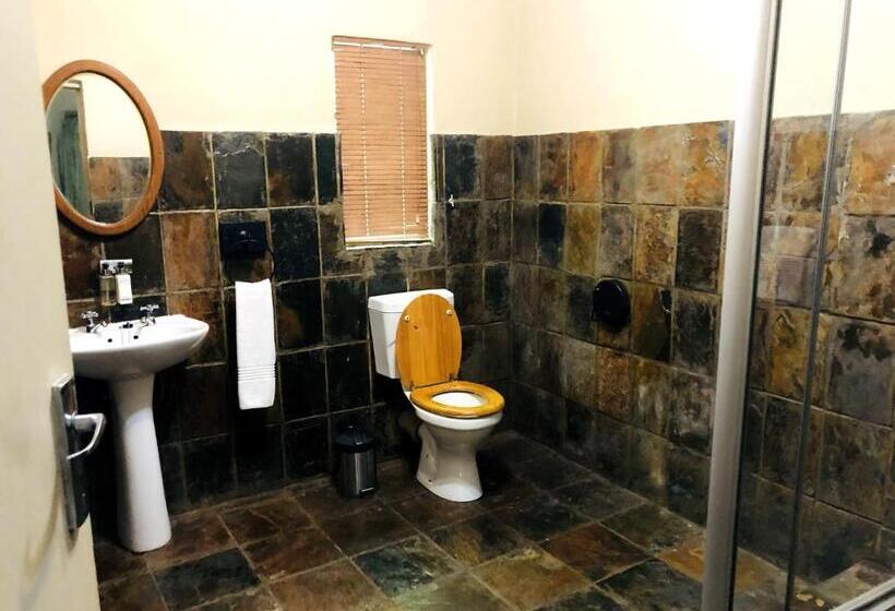 ファミリールーム, Shangri La Country Hotel & Spa