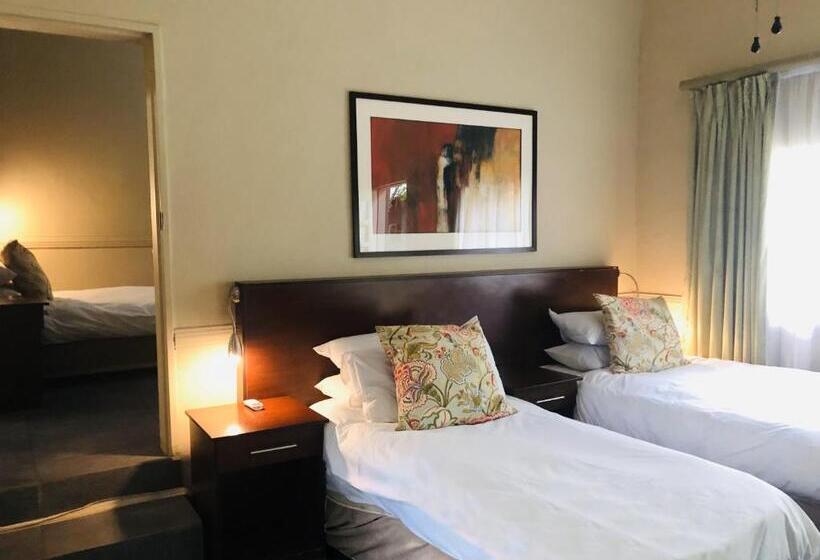 ファミリールーム, Shangri La Country Hotel & Spa