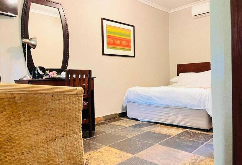 ベーシックルーム, Shangri La Country Hotel & Spa