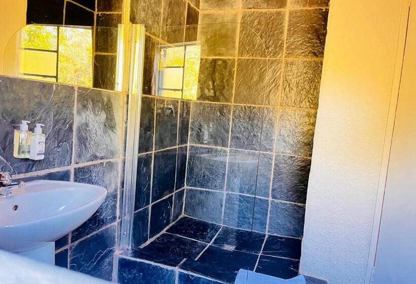 ベーシックルーム, Shangri La Country Hotel & Spa