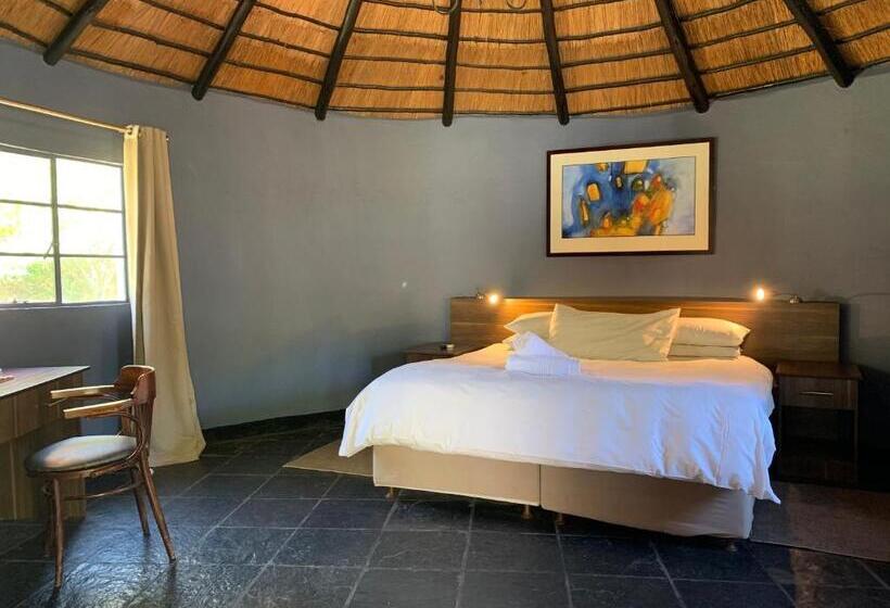 デラックスルーム, Shangri La Country Hotel & Spa