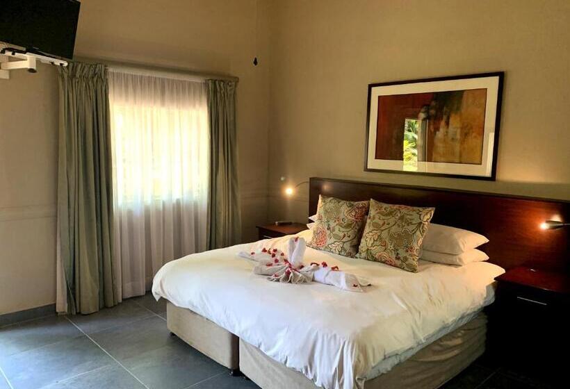 スタンダードルーム, Shangri La Country Hotel & Spa