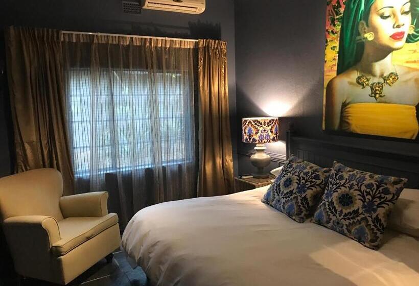 スタンダードルーム, Shangri La Country Hotel & Spa